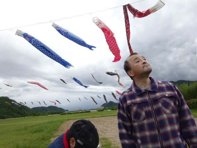 記事 こいのぼりとさつまいものアイキャッチ画像